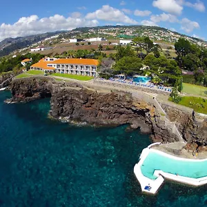 5* Hotel Albatroz & Yacht Club